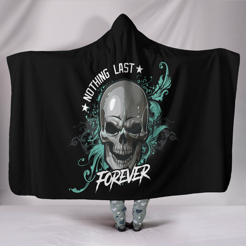 NP Skull Hooded Blanket