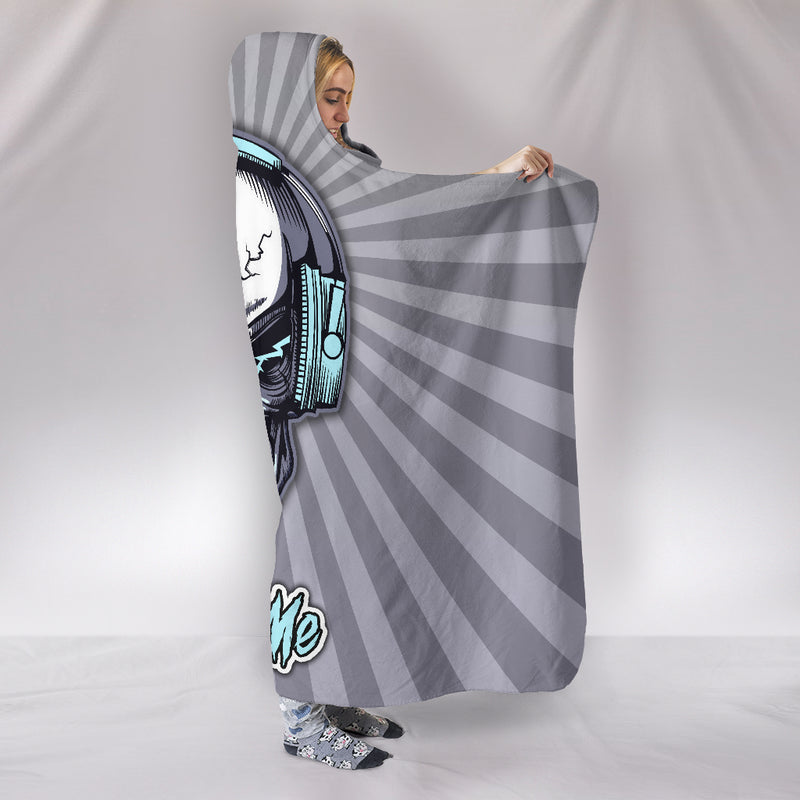 Rock Me Skull Headphones Hooded Blanket for Music Freaks